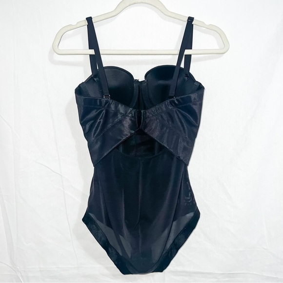 Elegant Black Women's Bodysuit - Picture 12 of 13